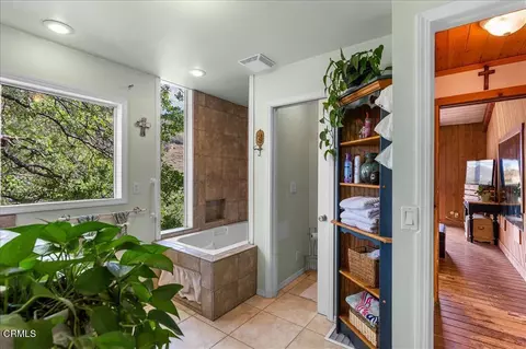 Bath - 25900 Columbia Way, Tehachapi, CA 93561 photo 1 of 6