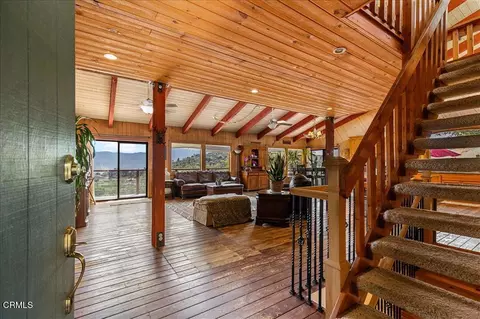 Entry Way - 25900 Columbia Way, Tehachapi, CA 93561 photo 1 of 9