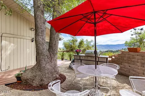 Exterior - 25900 Columbia Way, Tehachapi, CA 93561 photo 4 of 12