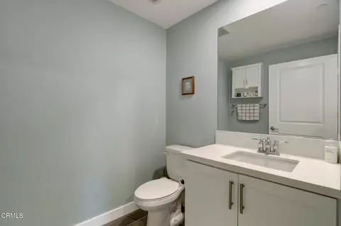 Bath - 2810 Wagon Wheel Rd #304, Oxnard, CA 93036 photo 3 of 4