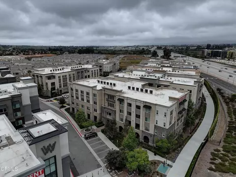 View/Area - 2810 Wagon Wheel Rd #304, Oxnard, CA 93036 photo 2 of 2