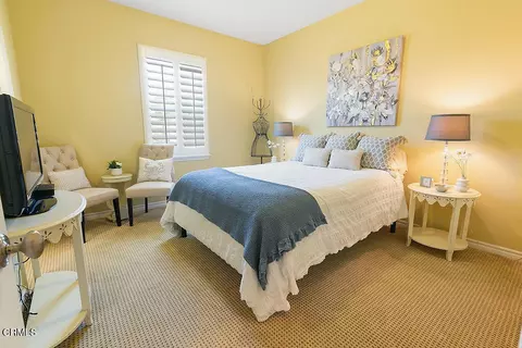 Bedroom - 1464 Twin Tides Pl, Oxnard, CA 93035 photo 6 of 9
