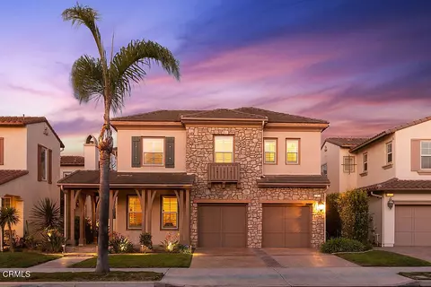 Exterior - 1464 Twin Tides Pl, Oxnard, CA 93035 photo 3 of 10