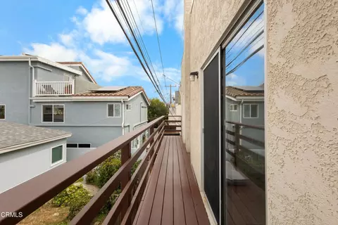 Exterior - 317 Melrose Dr, Oxnard, CA 93035 photo 4 of 8
