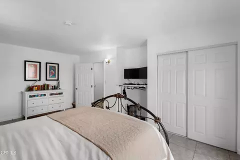 Bedroom - 317 Melrose Dr, Oxnard, CA 93035 photo 5 of 9