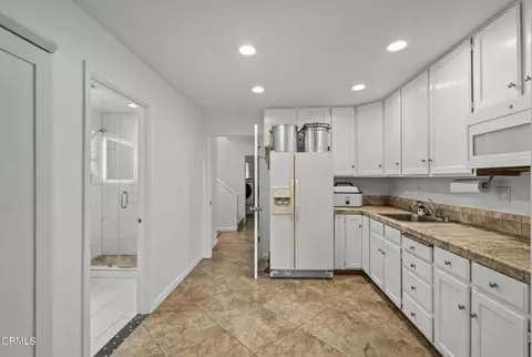 Other - 317 Melrose Dr, Oxnard, CA 93035 photo 4 of 5