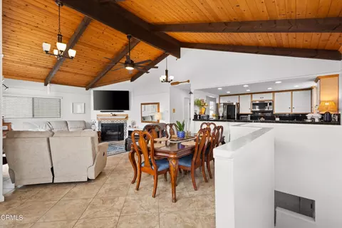 Dining - 317 Melrose Dr, Oxnard, CA 93035 photo 4 of 4