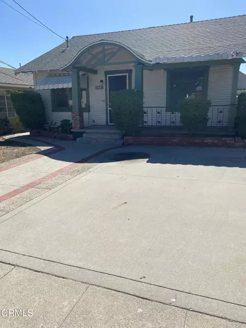 226 N 10th St, Santa Paula, CA 93060