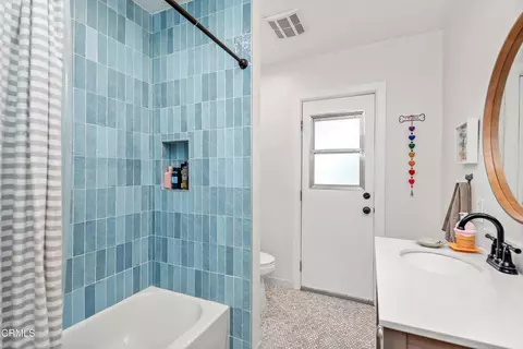 Bath - 2474 Barbara Dr, Santa Rosa Valley, CA 93012 photo 2 of 5