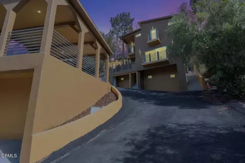1944 Seminole Dr, Agoura Hills, CA 91301