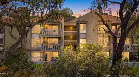 254 Sequoia Ct #33, Thousand Oaks, CA 91360