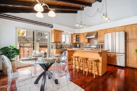 Dining - 5451 Reef Way, Oxnard, CA 93035 photo 1 of 1