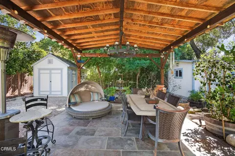 Exterior - 98 Mountain View St, Oak View, CA 93022 photo 9 of 23