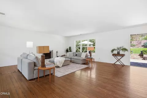 Living - 1310 Mcandrew Rd, Ojai, CA 93023 photo 2 of 3