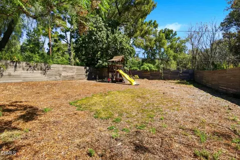 Exterior - 1310 Mcandrew Rd, Ojai, CA 93023 photo 8 of 12
