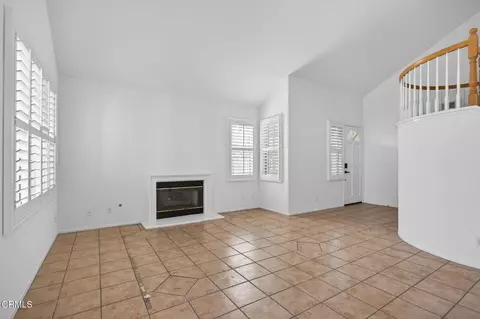 Living - 263 Camino Toluca, Camarillo, CA 93010 photo 2 of 8