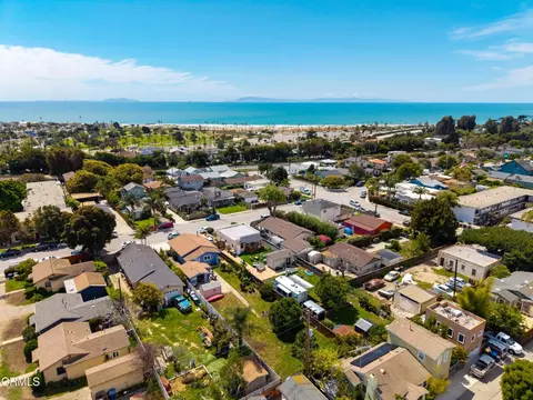 1813 Ocean Ave, Ventura, CA 93001
