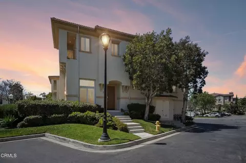Exterior - 1337 Bayside Cir, Oxnard, CA 93035 photo 12 of 14