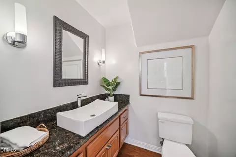 Bath - 1337 Bayside Cir, Oxnard, CA 93035 photo 1 of 7