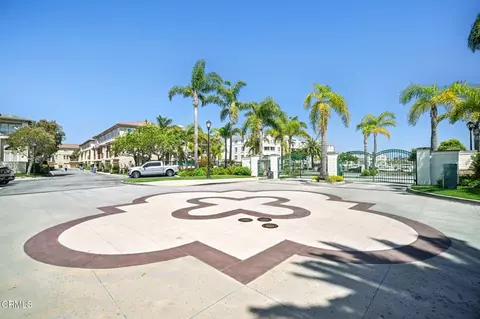 Exterior - 1337 Bayside Cir, Oxnard, CA 93035 photo 9 of 14