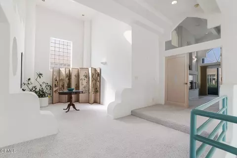 Entry Way - 5331 Wavecrest Way, Oxnard, CA 93035 photo 4 of 6