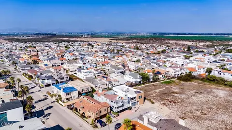 View/Area - 5331 Wavecrest Way, Oxnard, CA 93035 photo 6 of 7