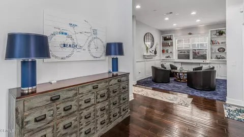 Entry Way - 5010 Terramar Way, Oxnard, CA 93035 photo 2 of 5