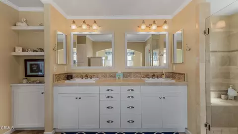 Bath - 5010 Terramar Way, Oxnard, CA 93035 photo 2 of 5