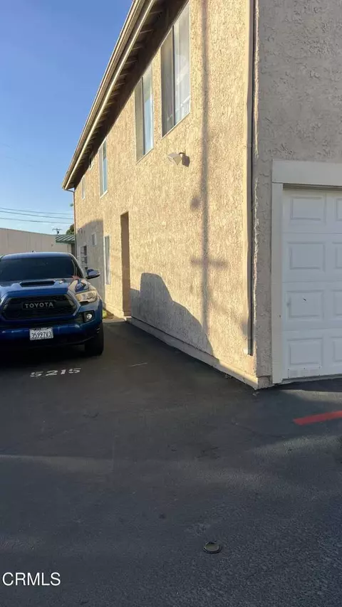 Exterior - 5215 Jefferson Sq, Oxnard, CA 93033 photo 3 of 3