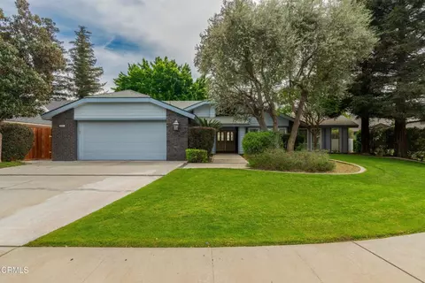9501 Greenhaven Ct, Bakersfield, CA 93311
