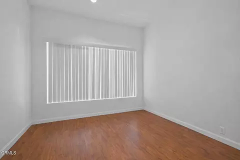 Bedroom - 561 E Telegraph Rd, Fillmore, CA 93015 photo 2 of 4