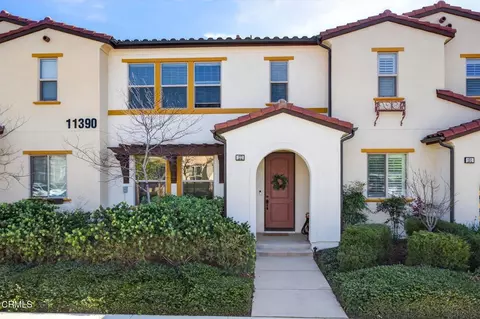 11390 Citrus Dr #102, Ventura, CA 93004