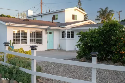 1430 Linhere Dr, Carpinteria, CA 93013