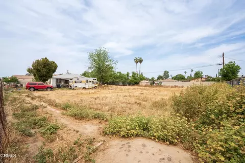 View/Area - 628 E 3rd St, Bakersfield, CA 93307 photo 10 of 11