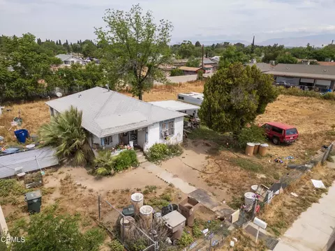 View/Area - 628 E 3rd St, Bakersfield, CA 93307 photo 8 of 11