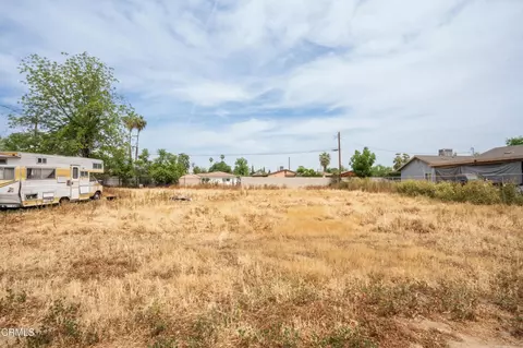 Other - 628 E 3rd St, Bakersfield, CA 93307 photo 4 of 5