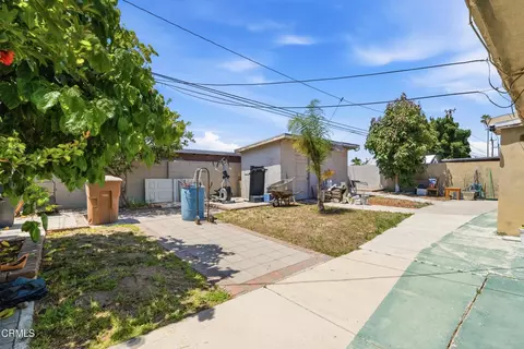 Exterior - 362 Salem Ave, Oxnard, CA 93036 photo 2 of 3