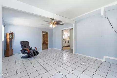 Living - 362 Salem Ave, Oxnard, CA 93036 photo 1 of 2