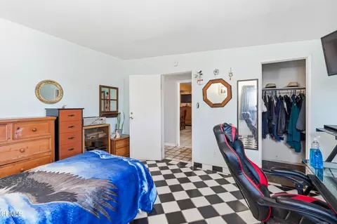 Bedroom - 362 Salem Ave, Oxnard, CA 93036 photo 2 of 4