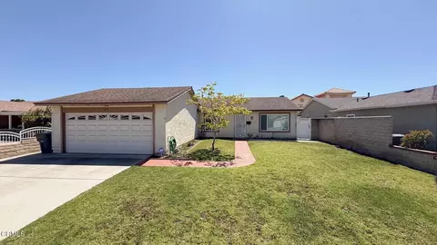 634 Foxglove Pl, Oxnard, CA 93036