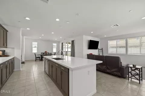Kitchen - 151 Rose St, Fillmore, CA 93015 photo 3 of 3