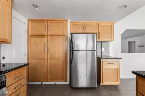 Kitchen - 3530 Isle Way, Oxnard, CA 93035 photo 4 of 4