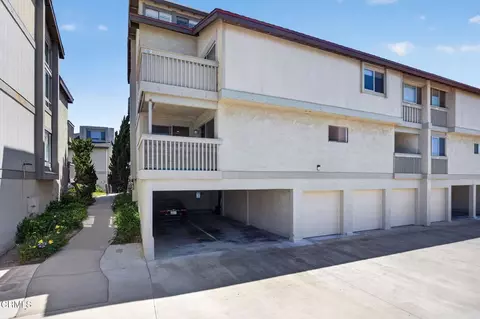 Exterior - 2955 Harbor Blvd, Oxnard, CA 93035 photo 5 of 6