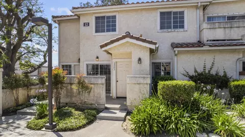 Exterior - 2003 Blackberry Cir, Oxnard, CA 93036 photo 1 of 11