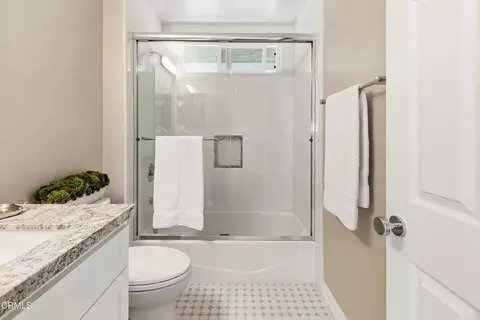 Bath - 705 Warrendale St, Simi Valley, CA 93065 photo 3 of 7