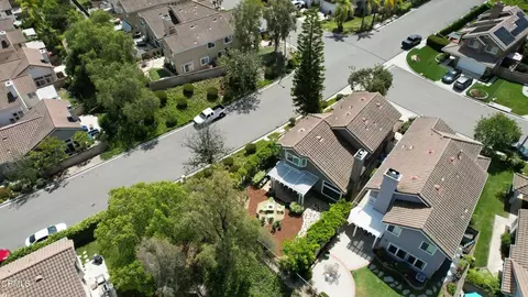 View/Area - 705 Warrendale St, Simi Valley, CA 93065 photo 1 of 10