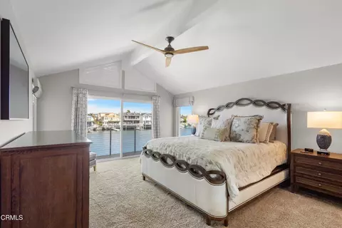 Bedroom - 2230 Jamestown Ln, Oxnard, CA 93035 photo 3 of 6
