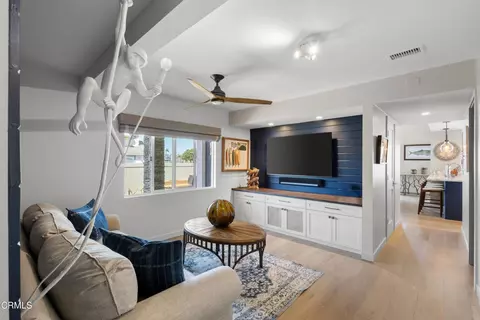 Living - 2230 Jamestown Ln, Oxnard, CA 93035 photo 4 of 4