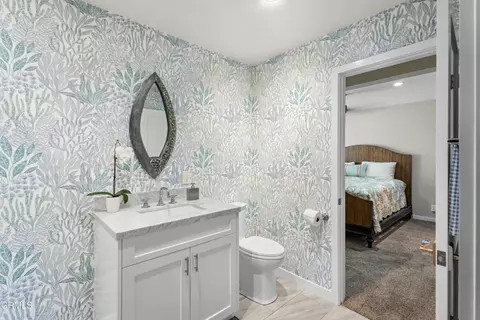Bath - 2230 Jamestown Ln, Oxnard, CA 93035 photo 1 of 6