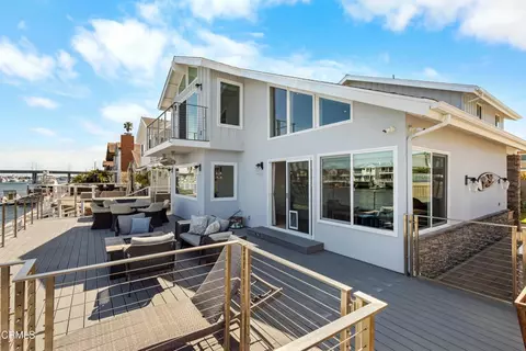 Exterior - 2230 Jamestown Ln, Oxnard, CA 93035 photo 6 of 9